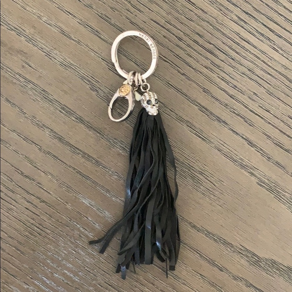 Henri bendal keychain